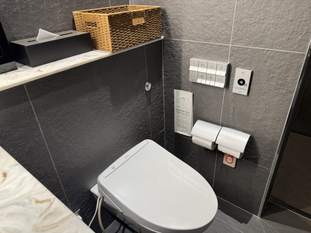 ana-suite--lounge-haneda