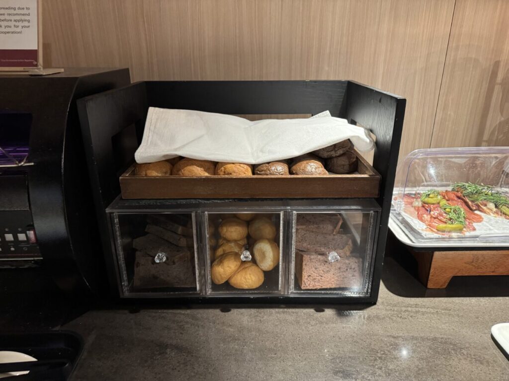 台北松山 PLAZA PREMIUM