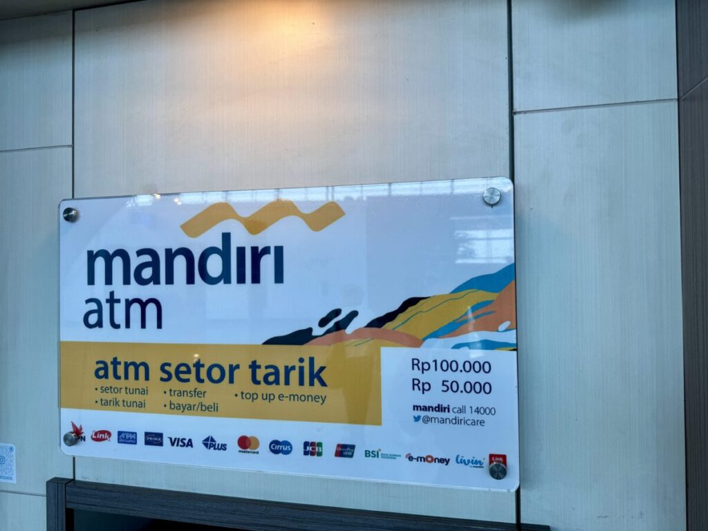インドネシアATM