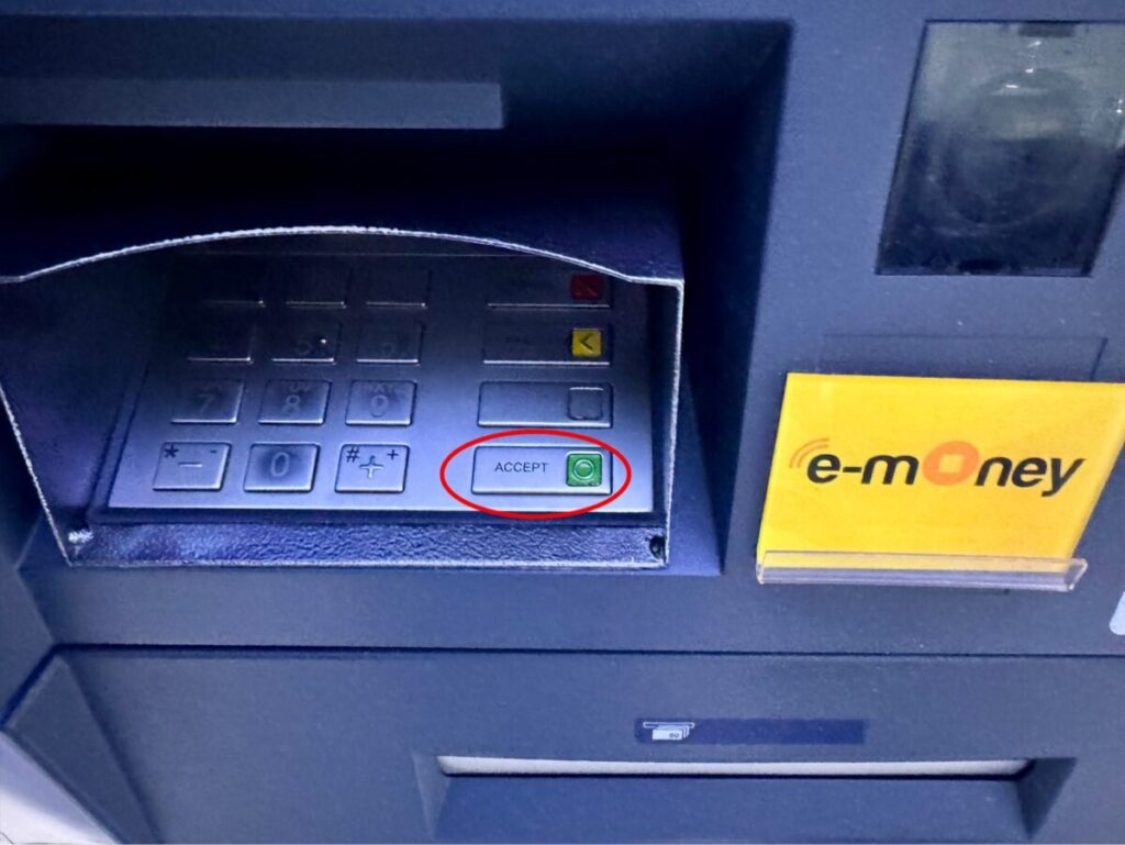 インドネシアATM