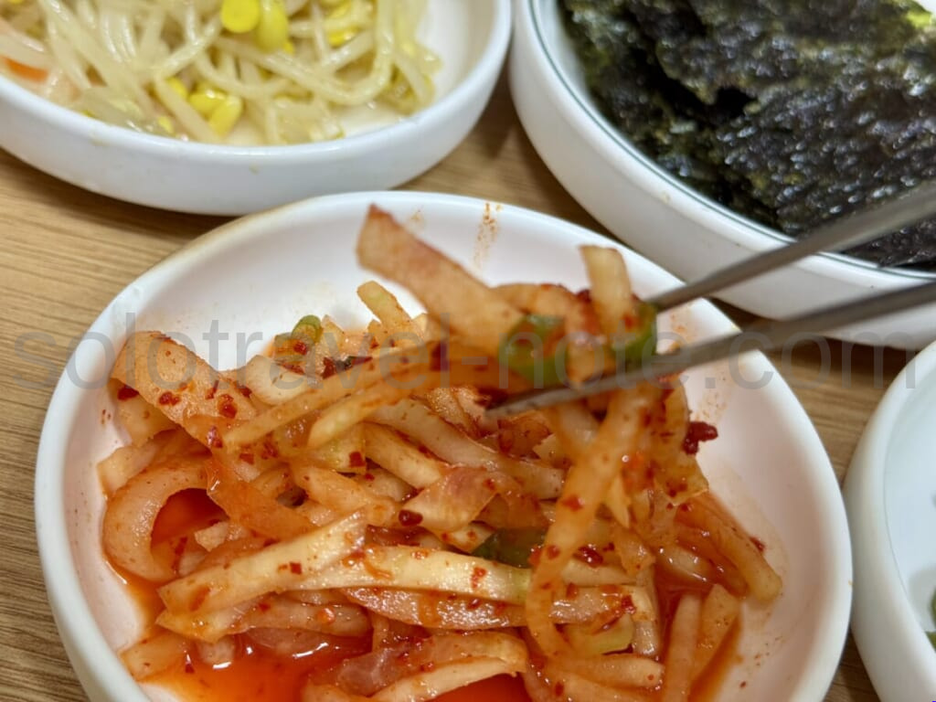 コンマウル食堂(豆村) スンドゥブ